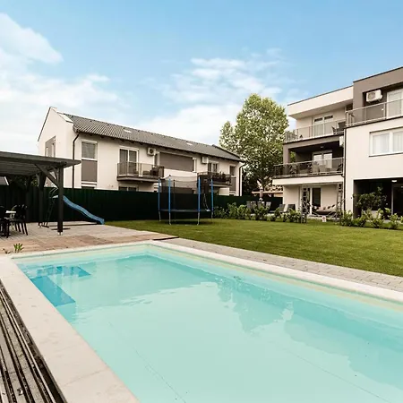 Oak Residents Apartment Siofok