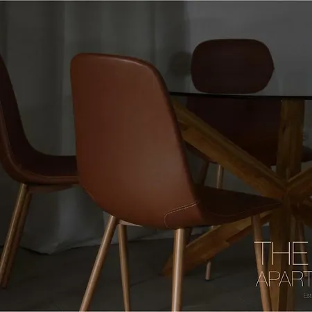 Apartman Oak Residents *